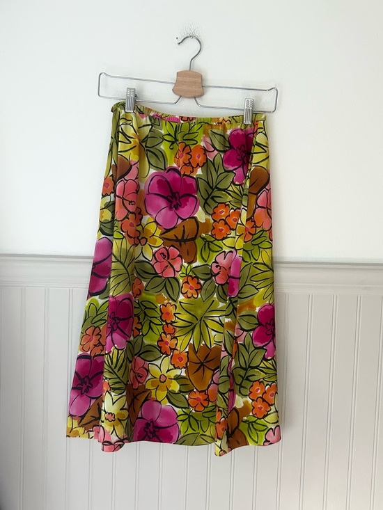 Laura Ashley Dresses & Skirts - Laura Ashley 4 Petite 100% Silk Green Floral Midi Skirt Pink Orange Blooms